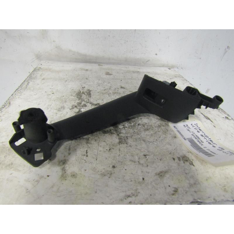 Interrupteur de leve vitre arriere droit AUDI A3 2 Photo n°1