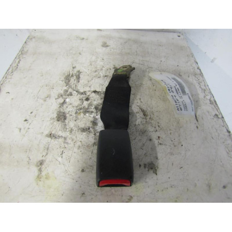 Attache ceinture arriere droit TOYOTA COROLLA 10