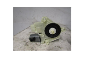 Leve vitre electrique arriere droit VOLKSWAGEN PASSAT 7 Photo n°1