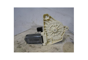 Moteur leve vitre avant droit VOLKSWAGEN PASSAT 7 Photo n°2