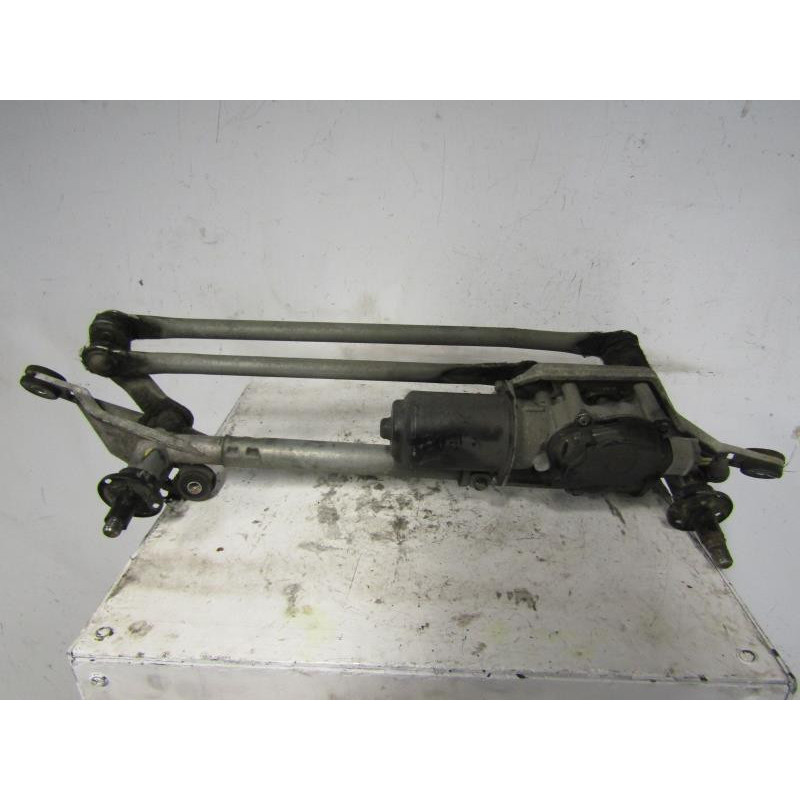 Moteur essuie glace avant HONDA FR-V Photo n°1