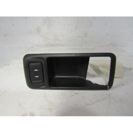 Interrupteur de leve vitre avant droit FORD C-MAX 1
