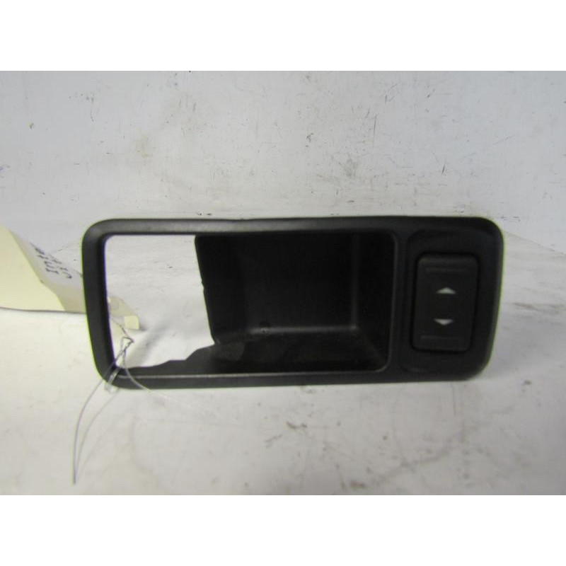 Interrupteur de leve vitre arriere gauche FORD C-MAX 1 Photo n°1