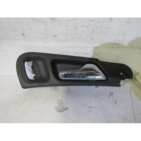Poignee interieur arriere droit MERCEDES CLASSE C 203