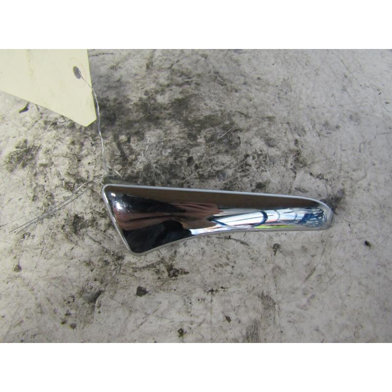 Poignee interieur arriere droit MERCEDES CLASSE S 220 Photo n°1