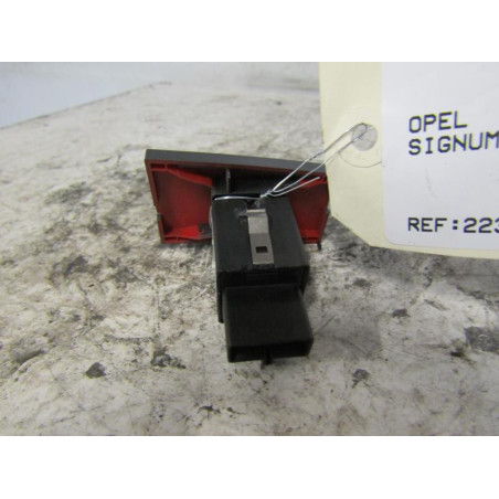Bouton de warning OPEL SIGNUM