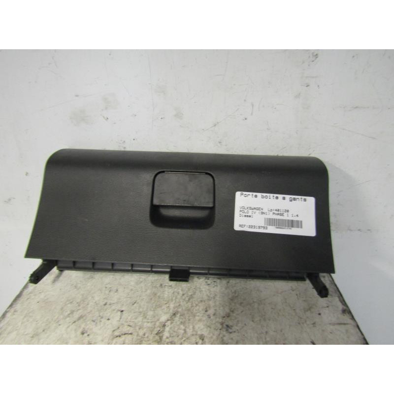 Porte boite a gants VOLKSWAGEN POLO 4 Photo n°1