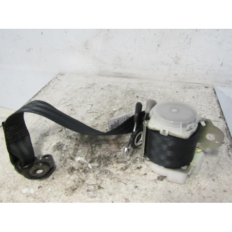 Ceinture arriere gauche TOYOTA YARIS 2