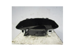 Compteur TOYOTA YARIS 2 Photo n°1