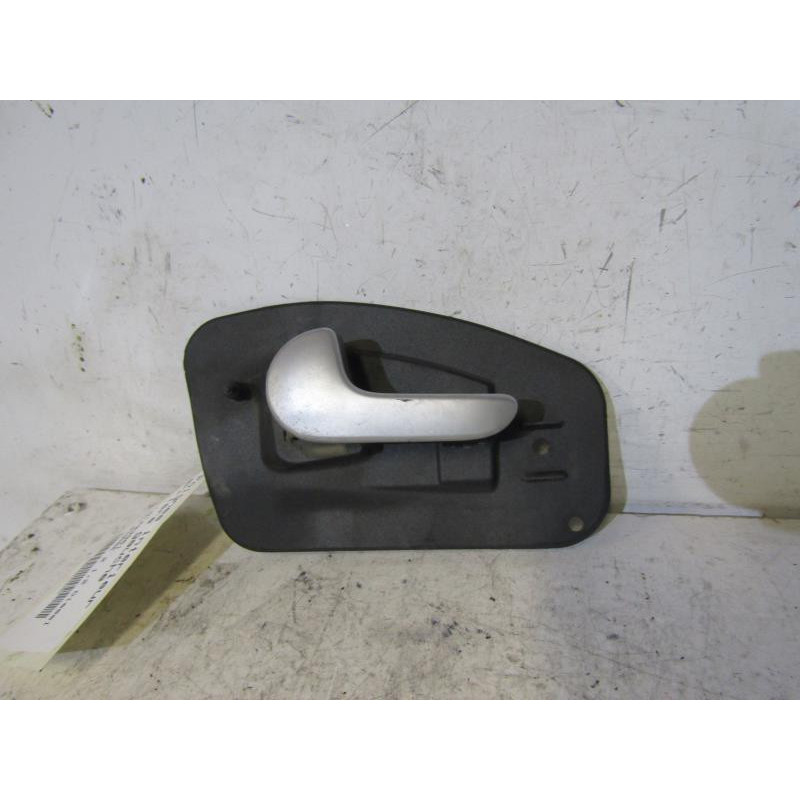 Poignee interieur arriere gauche OPEL CORSA C Photo n°1