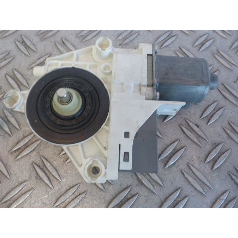 Moteur leve vitre arriere gauche CITROEN C6 Photo n°1