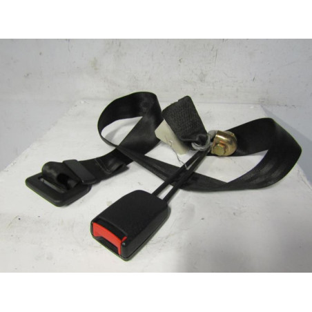 Attache ceinture arriere gauche VOLKSWAGEN POLO 3