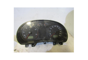 Compteur VOLKSWAGEN POLO 4 Photo n°1