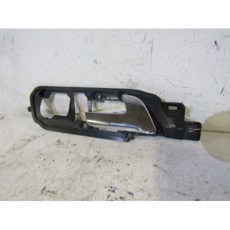 Poignee interieur avant droit VOLKSWAGEN POLO 4