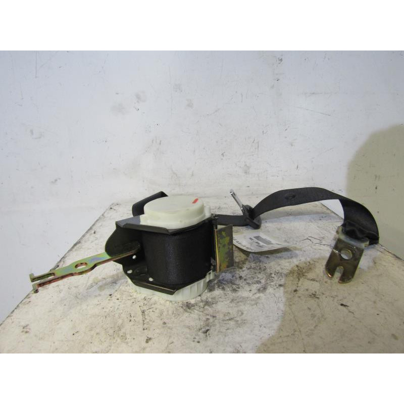 Ceinture arriere droit BMW SERIE 5 E60 Photo n°1