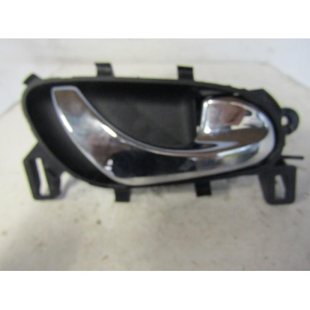 Poignee interieur avant droit NISSAN QASHQAI 2