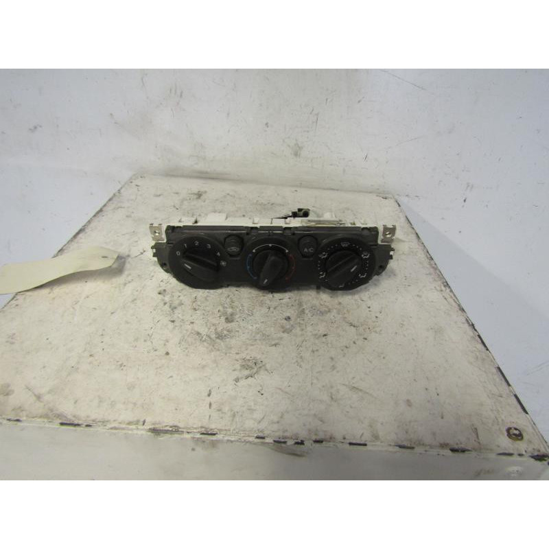 Commande chauffage FORD FOCUS 2 Photo n°1