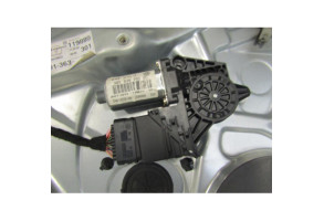 Leve vitre electrique arriere gauche VOLKSWAGEN PASSAT 4 Photo n°2