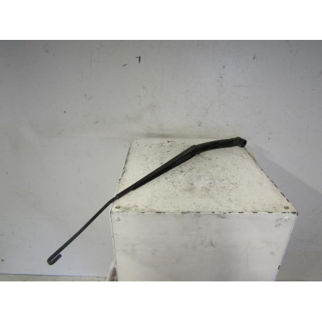 Bras essuie glace avant droit NISSAN QASHQAI 2