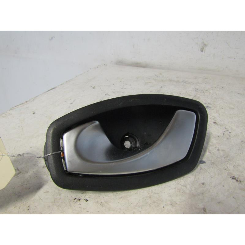 Poignee interieur arriere gauche RENAULT MEGANE 3 Photo n°1