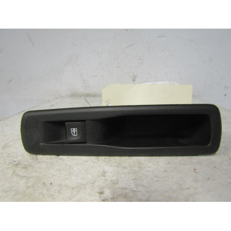 Interrupteur de leve vitre arriere droit RENAULT LAGUNA 3