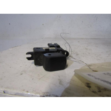 Interrupteur de leve vitre avant droit NISSAN NOTE 1