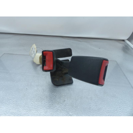 Attache ceinture arriere gauche AUDI A6 2
