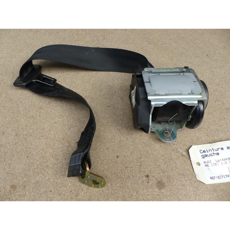 Ceinture arriere gauche AUDI A6 2 Photo n°1