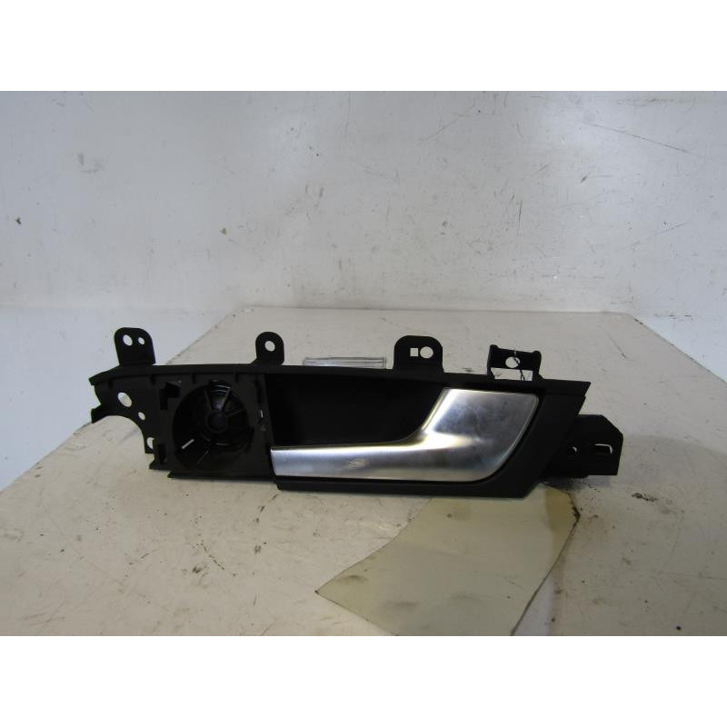 Poignee interieur arriere droit AUDI A3 2 Photo n°1
