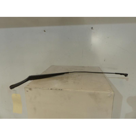 Bras essuie glace avant droit VOLKSWAGEN CADDY 3