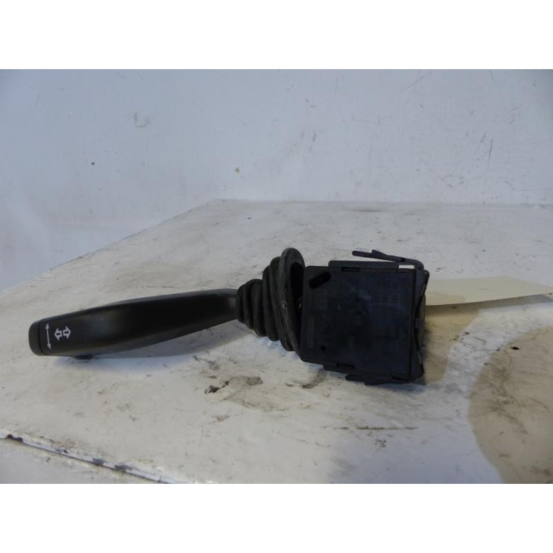 Commodo phare OPEL CORSA C Photo n°1