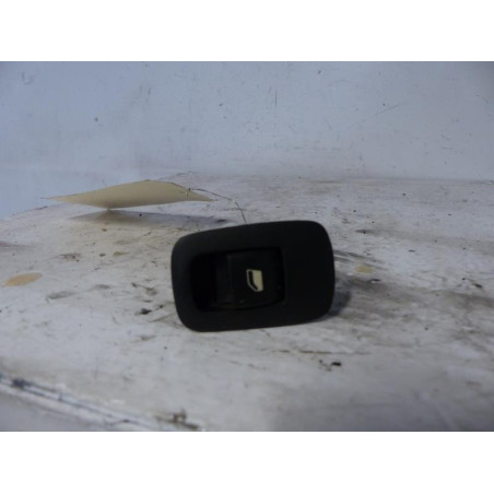 Interrupteur de leve vitre arriere droit CITROEN C4 PICASSO 1