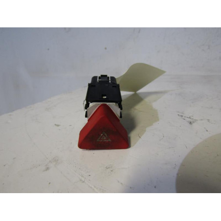 Bouton de warning VOLKSWAGEN GOLF PLUS
