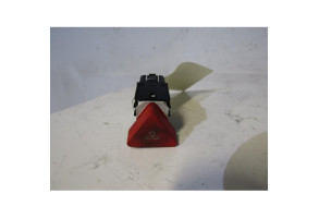 Bouton de warning VOLKSWAGEN GOLF PLUS Photo n°1