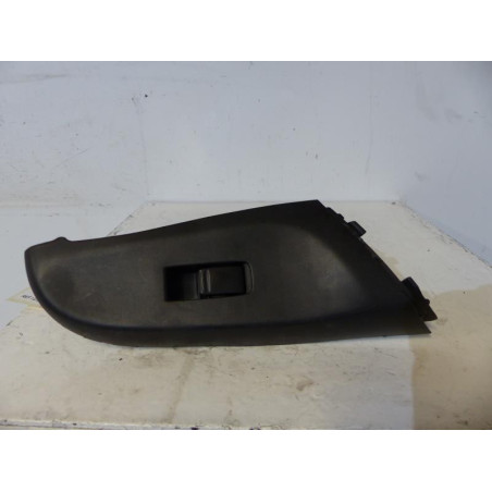 Interrupteur de leve vitre avant droit NISSAN ALMERA 2
