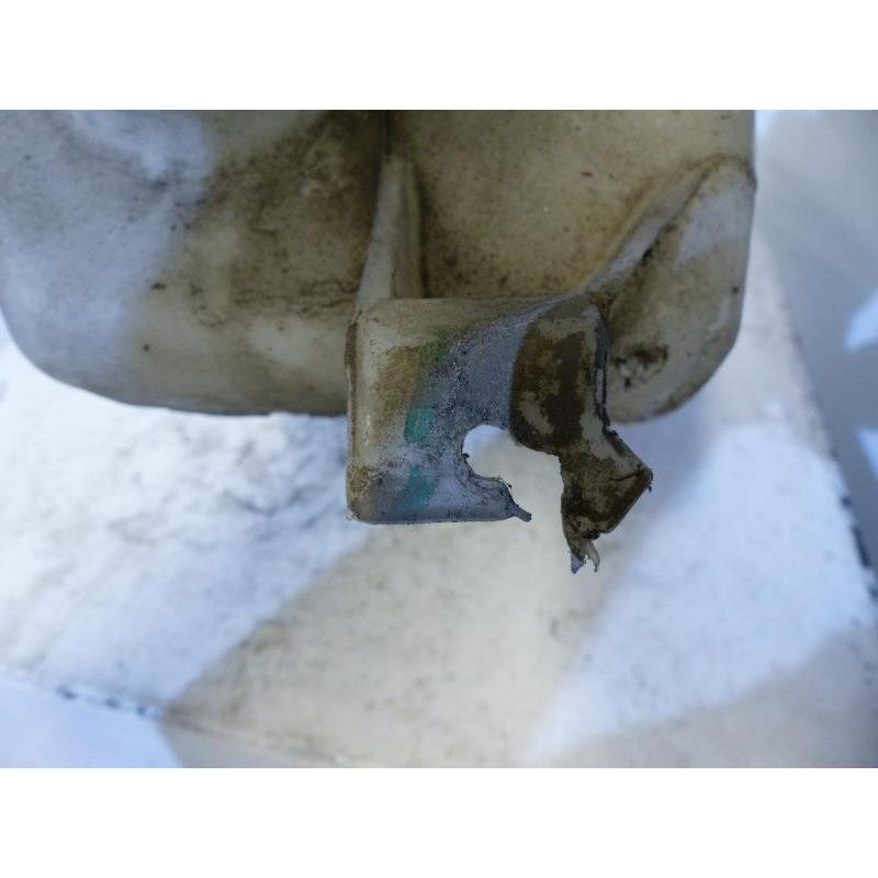 Vase de lave glace NISSAN ALMERA 2 Photo n°1