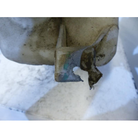 Vase de lave glace NISSAN ALMERA 2