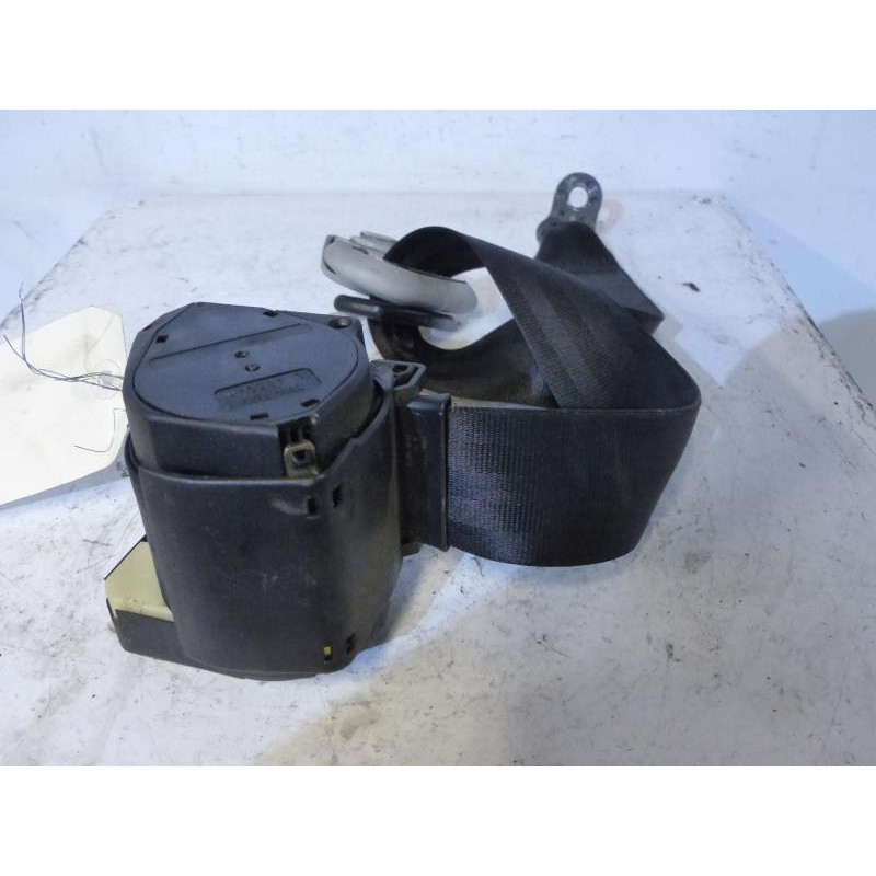 Ceinture arriere droit VOLKSWAGEN BORA Photo n°1