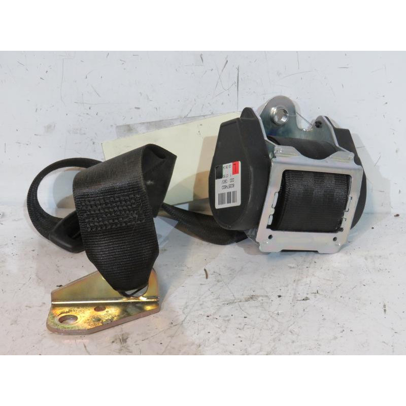 Ceinture arriere gauche VOLKSWAGEN GOLF 5 Photo n°1