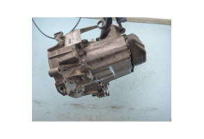 Boite de vitesses PEUGEOT 309 Photo n°2