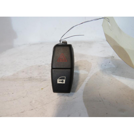 Bouton de warning BMW X3 E83