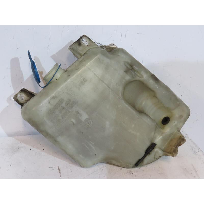 Vase de lave glace VOLKSWAGEN GOLF 3 Photo n°1