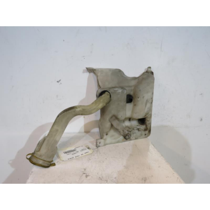 Vase de lave glace MERCEDES CLASSE C 203 Photo n°1