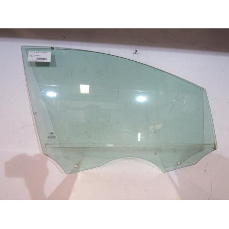 Vitre avant droit FORD C-MAX 2