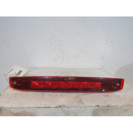 Feu arriere stop central FORD FOCUS 2