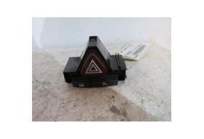 Bouton de warning OPEL CORSA D Photo n°1