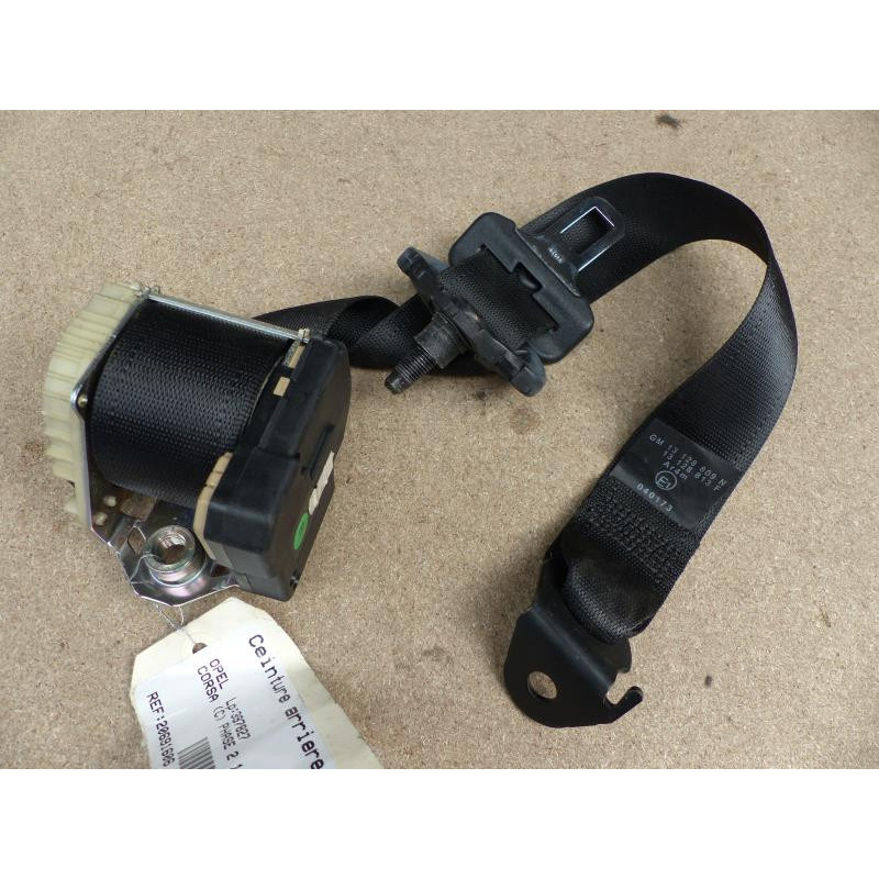 Ceinture arriere droit OPEL CORSA C Photo n°1