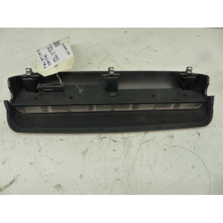 Feu arriere stop central OPEL CORSA C