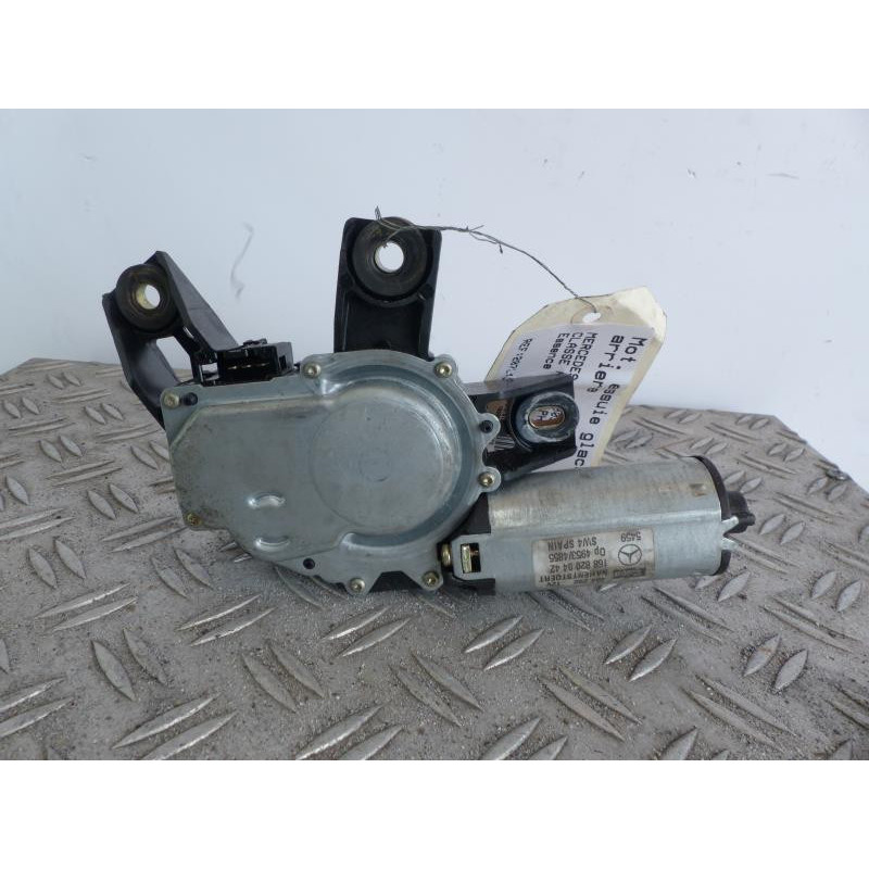 Moteur essuie glace arriere MERCEDES CLASSE A 168 Photo n°1