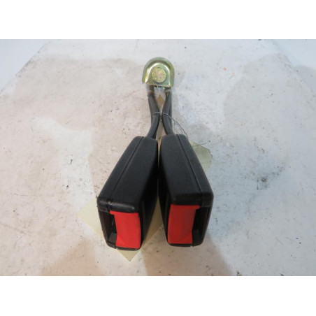 Attache ceinture arriere droit SEAT IBIZA 2